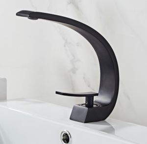 Kopalniska pipa armatura moderna krom crna ugodno